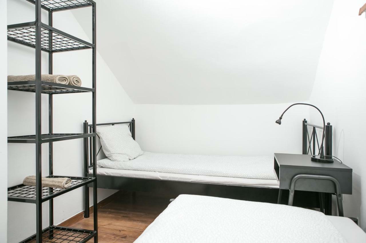 Starlight Apartment Mezőkövesd Esterno foto