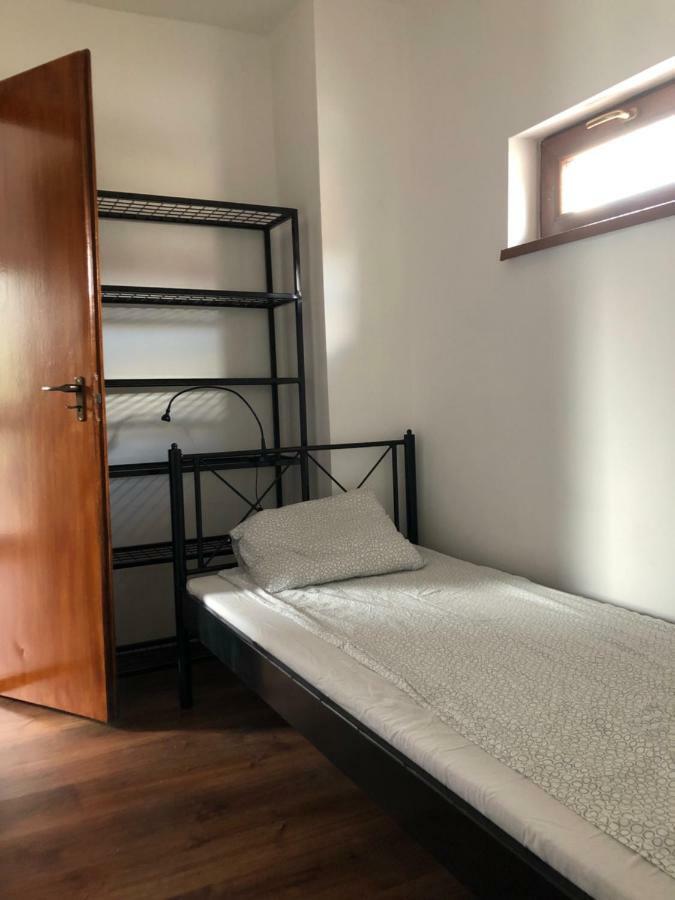 Starlight Apartment Mezőkövesd Esterno foto